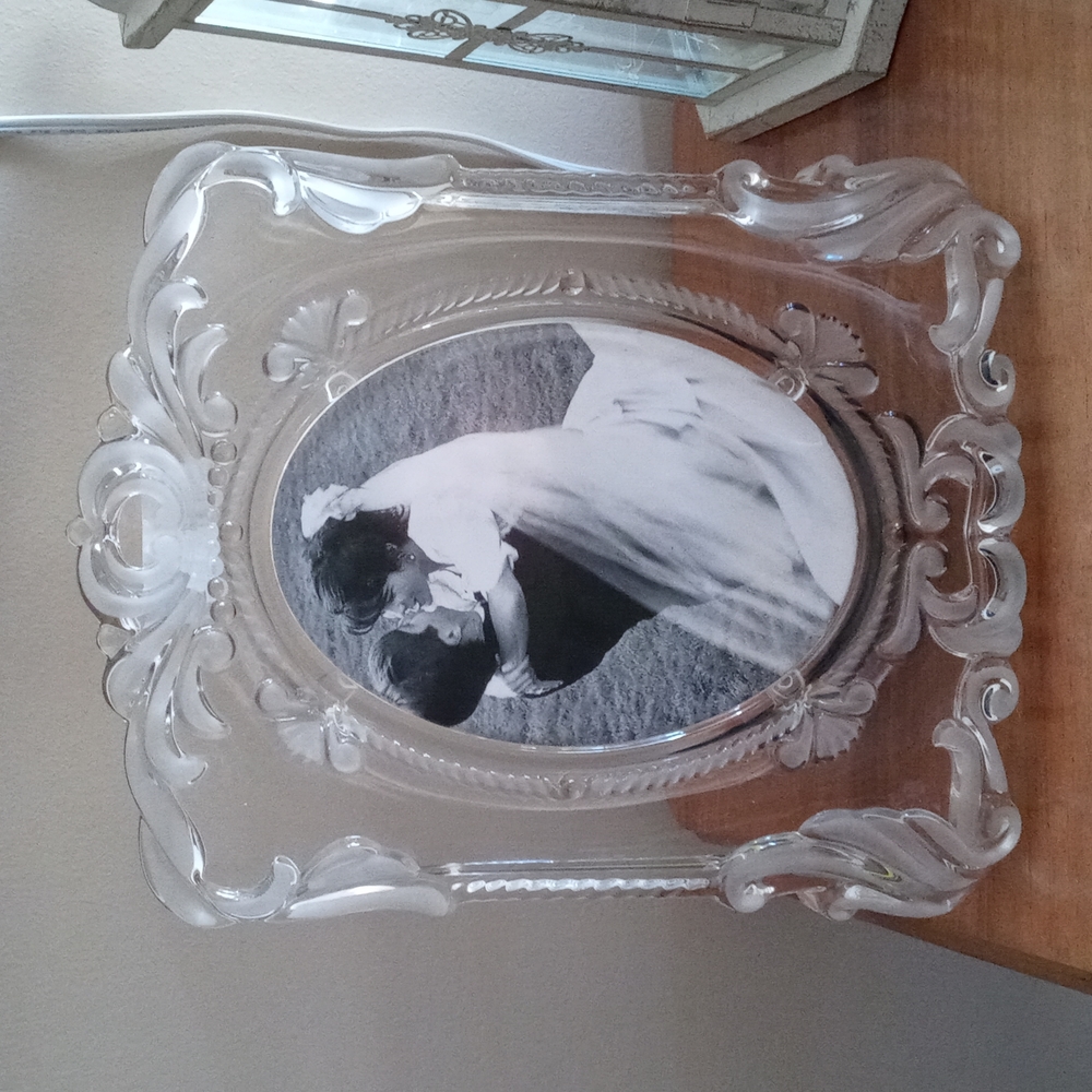 Crystal picture frame